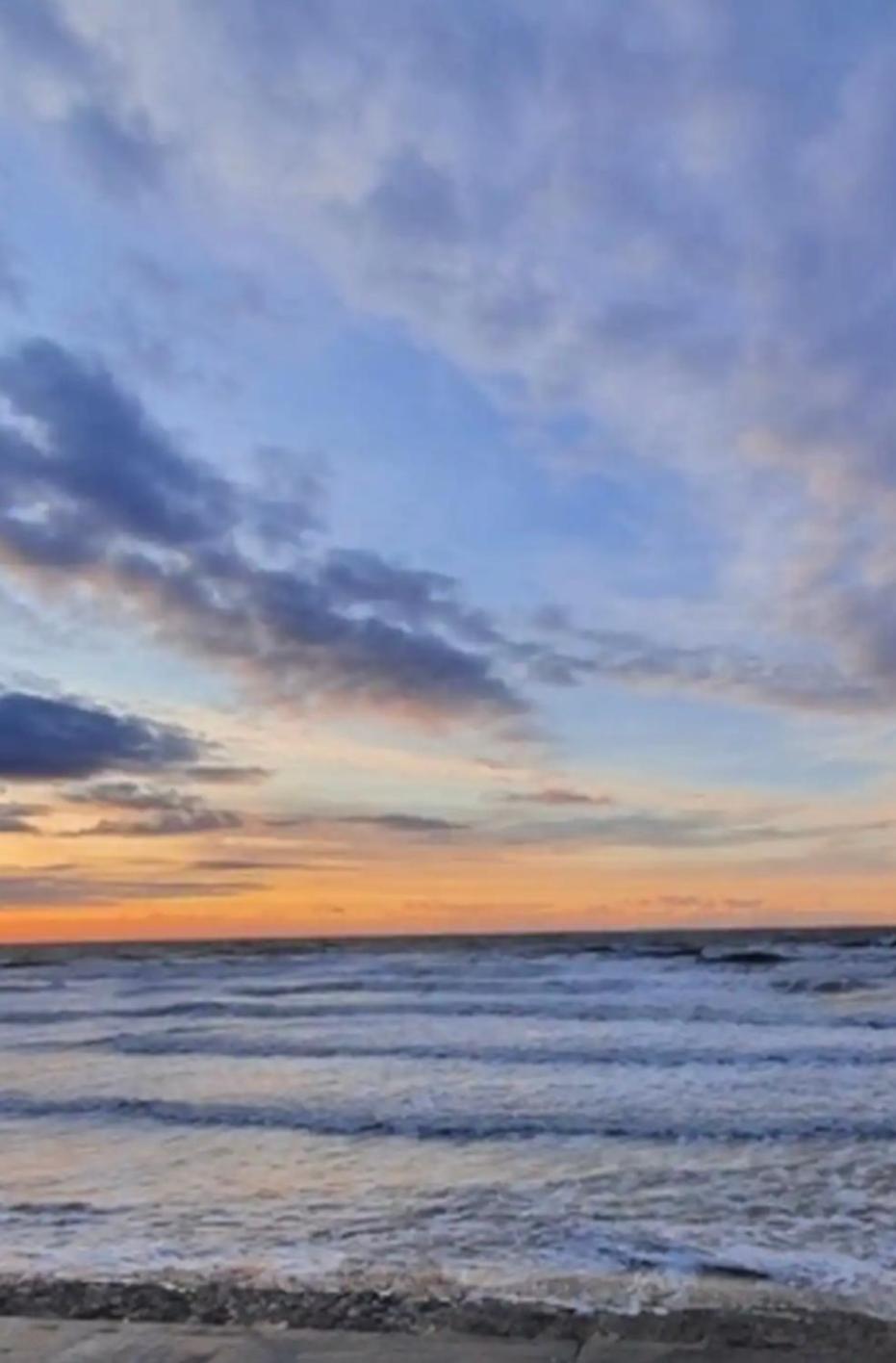 Lido Beach Caravan Prestatyn Esterno foto